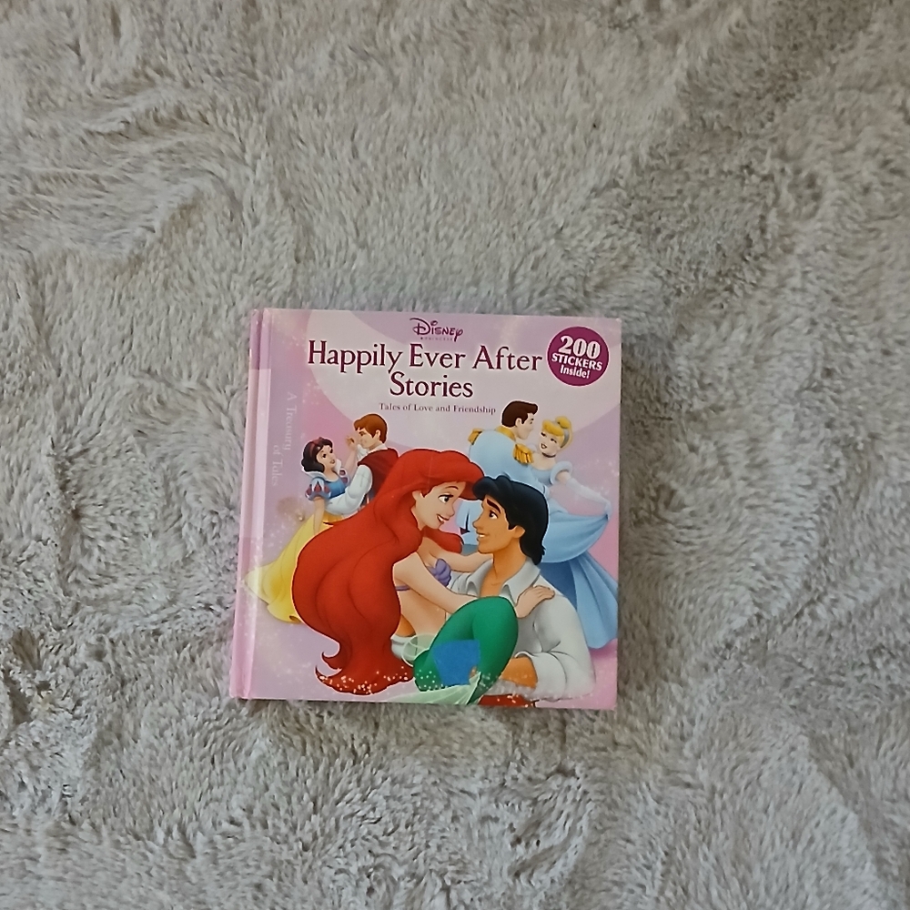 Disney Happily Ever After Stories Pink Book
